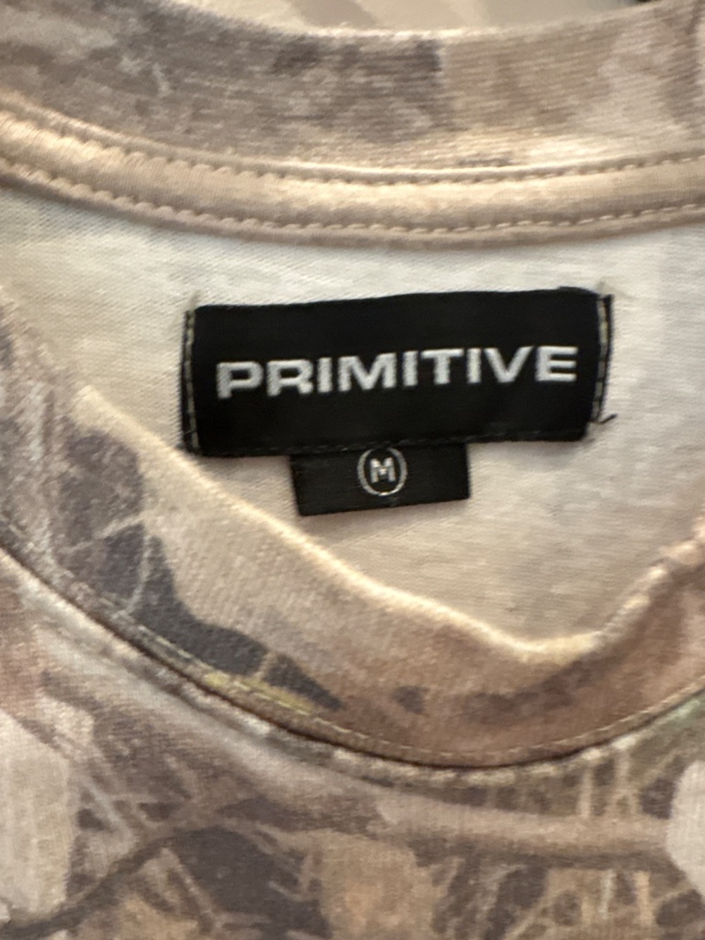 Camo tee - Picture 2 of 3